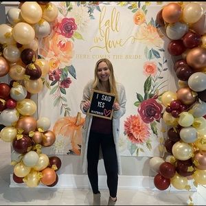 Meet your Posher, Kayla